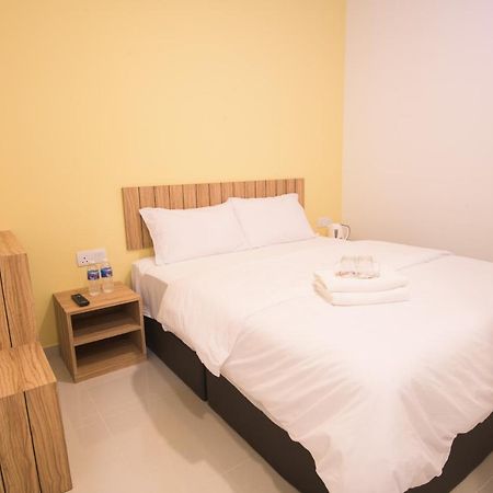 Ltl Guesthouse Johor Bahru Exterior foto